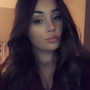 Meet your Posher, Alayna